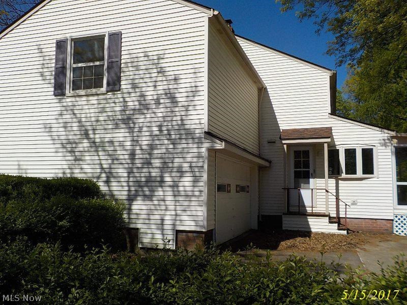 4785 Dorshwood Road Cleveland, OH 44121 - Photo 2 of 18