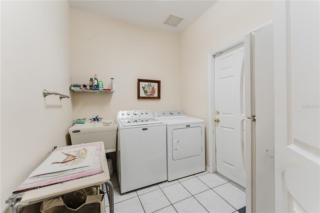 1491 South Tanner Road Orlando, FL 32820 - Photo 19 of 30 Gallery Image 19