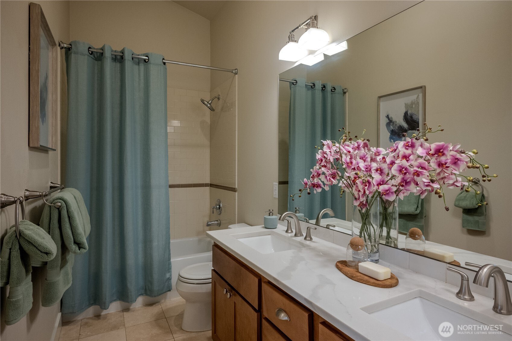 511 North 46th Street, Unit A Seattle, WA 98103 - Photo 18 of 34 Gallery Image 18