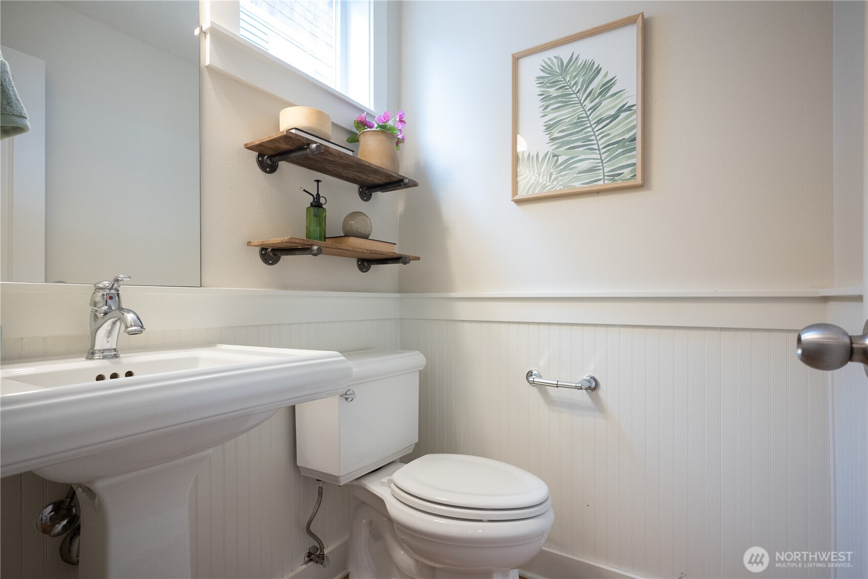 511 North 46th Street, Unit A Seattle, WA 98103 - Photo 29 of 34 Gallery Image 29