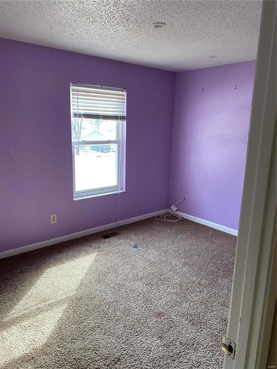 1035 Shadowoak Drive Ballwin, MO 63021 - Photo 8 of 14 Gallery Image 8