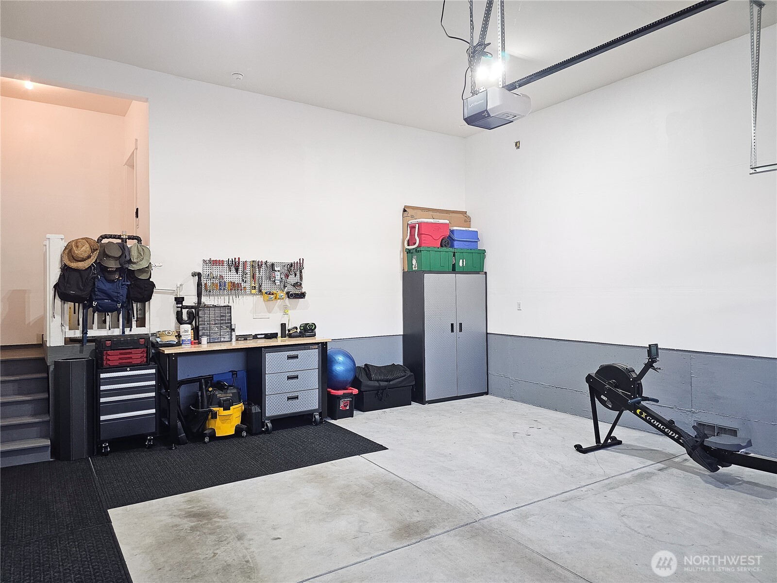 405 Maple Avenue La Conner, WA 98257 - Photo 29 of 40 a view of a workspace