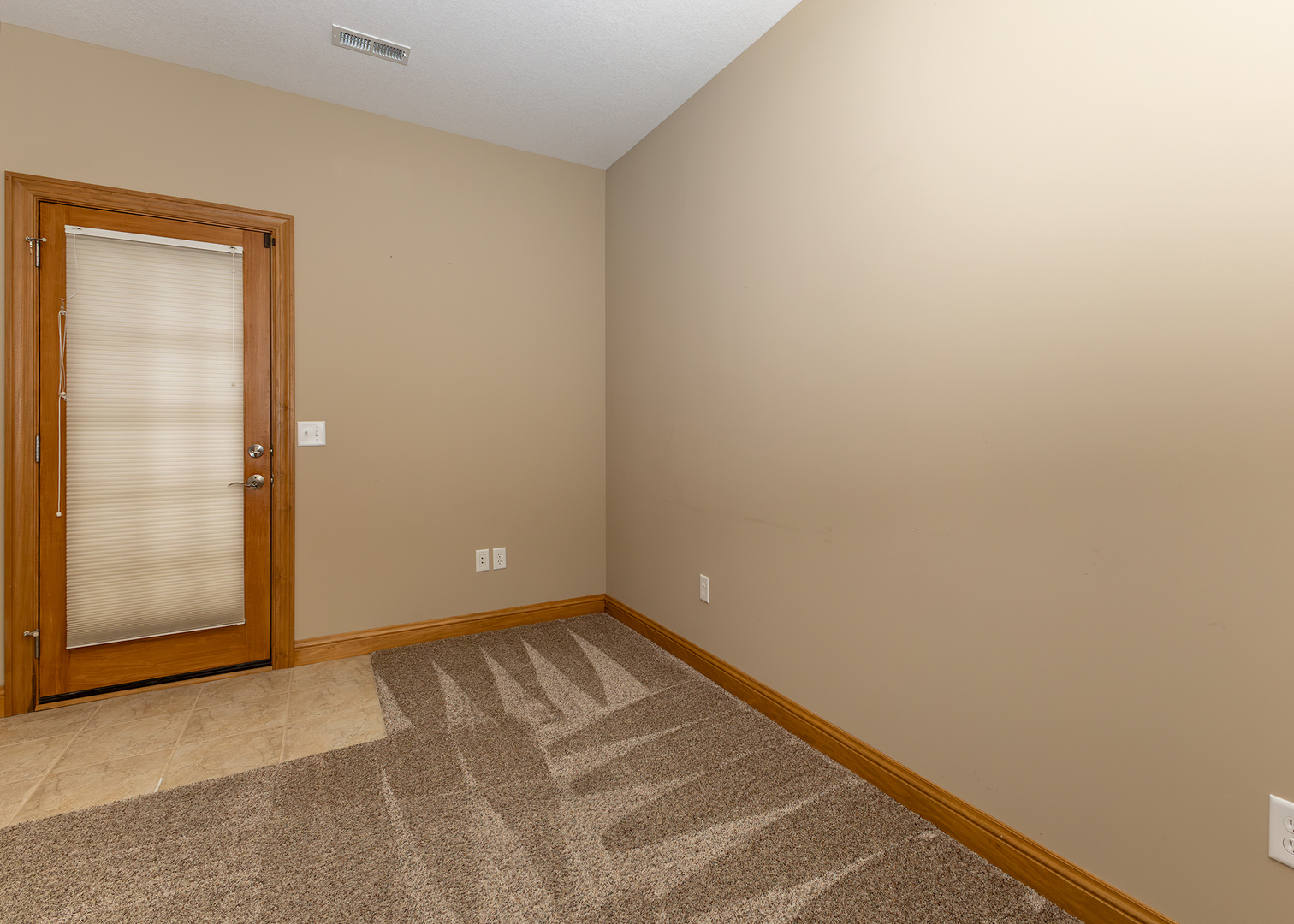 17 Villa Drive Hampton, IL 61256 - Photo 11 of 45