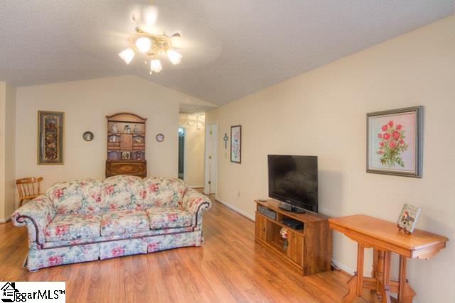 205 Riverside Chase Circle Greer, SC 29650 - Photo 8 of 22