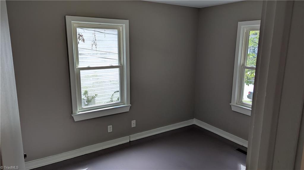 1438 North Hamilton Street High Point, NC 27262 - Photo 11 of 18 Gallery Image 11