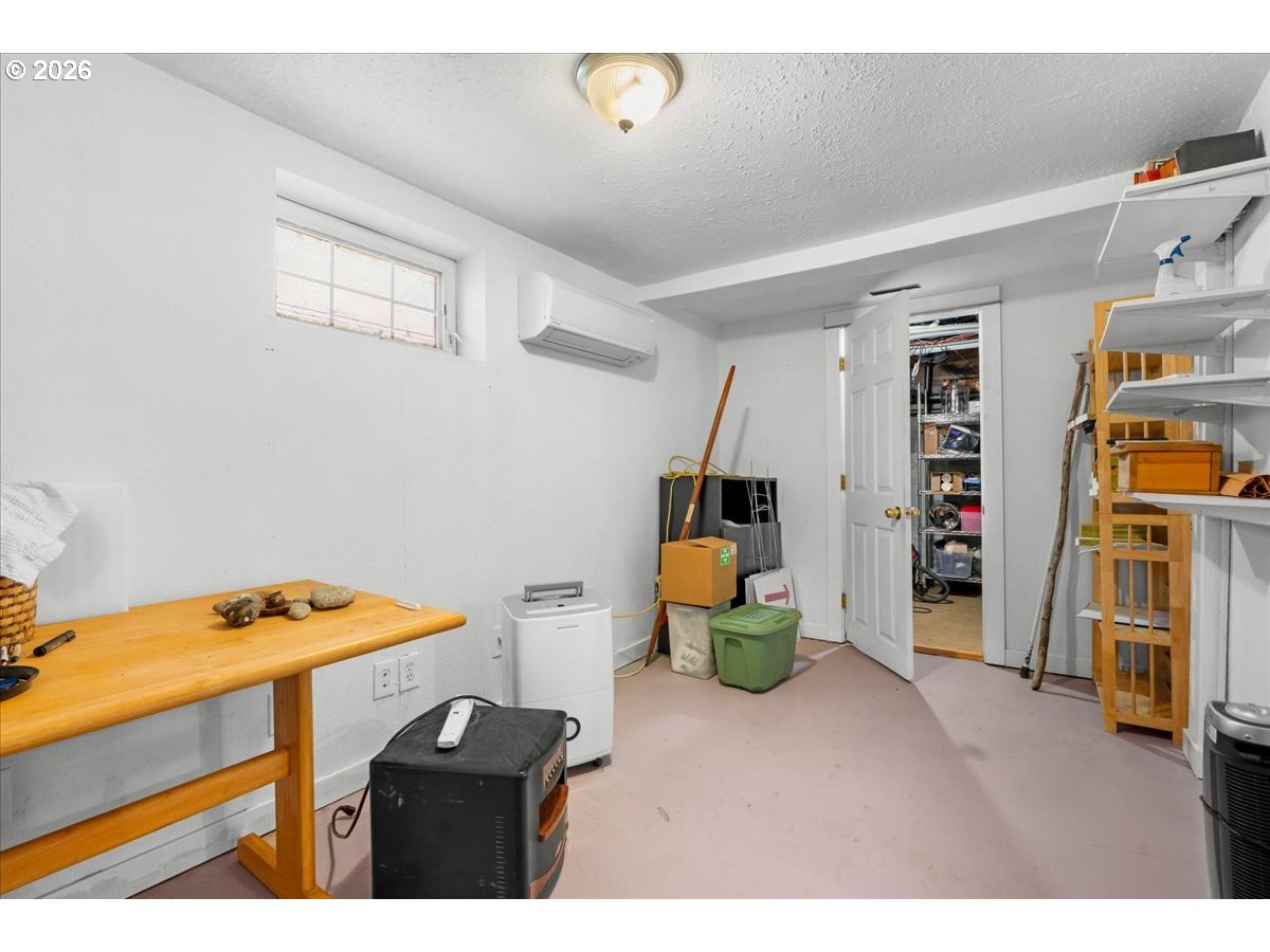 772 Division Street Oregon City, OR 97045 - Photo 22 of 47 a view of a storage & utility room