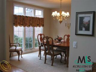 1760 Chase Rochester, MI 48307 - Photo 9 of 12 928550-8.JPG