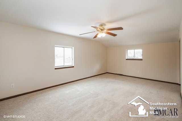 13148 Darling Road Milan, MI 48160 - Photo 19 of 23 21421403-18.JPG