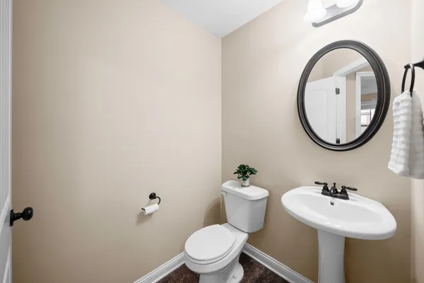 $355,000 | 3742 Tradewinds Terrace, Clarksville, TN 37040
