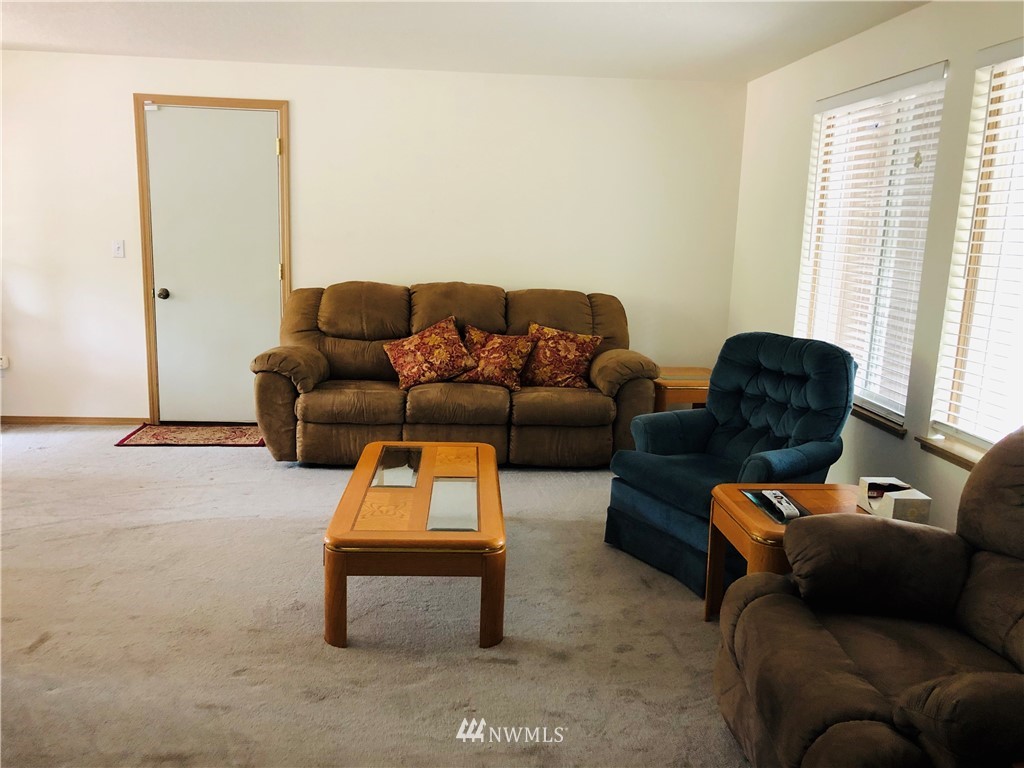 263 Easy Street Road Silverlake, WA 98645 - Photo 4 of 18 Gallery Image 4