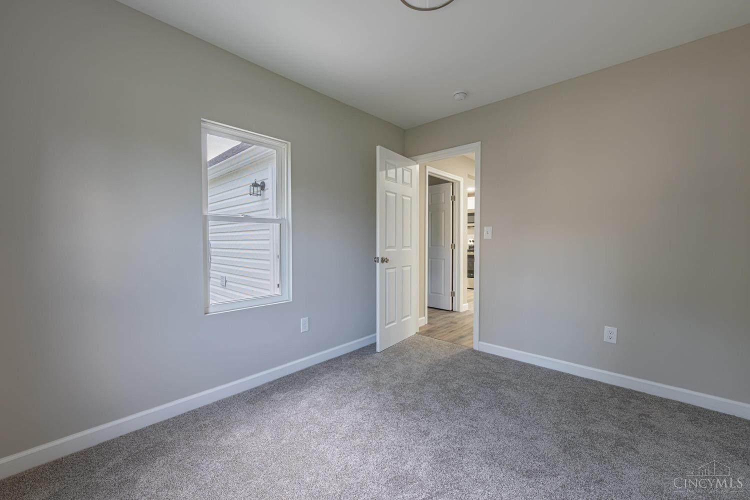 226 Chapel Road Amelia, OH 45102 - Photo 13 of 20 Gallery Image 13