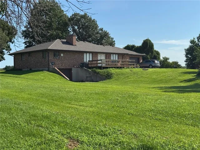 $850,000 | 24984 P Highway, Gallatin, MO 64640