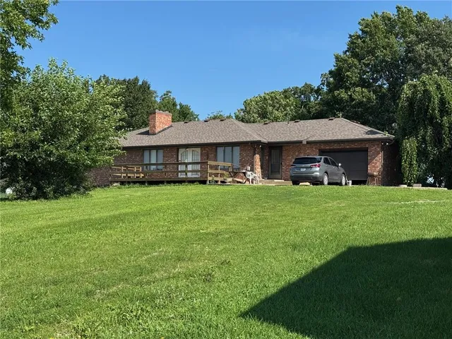 $850,000 | 24984 P Highway, Gallatin, MO 64640