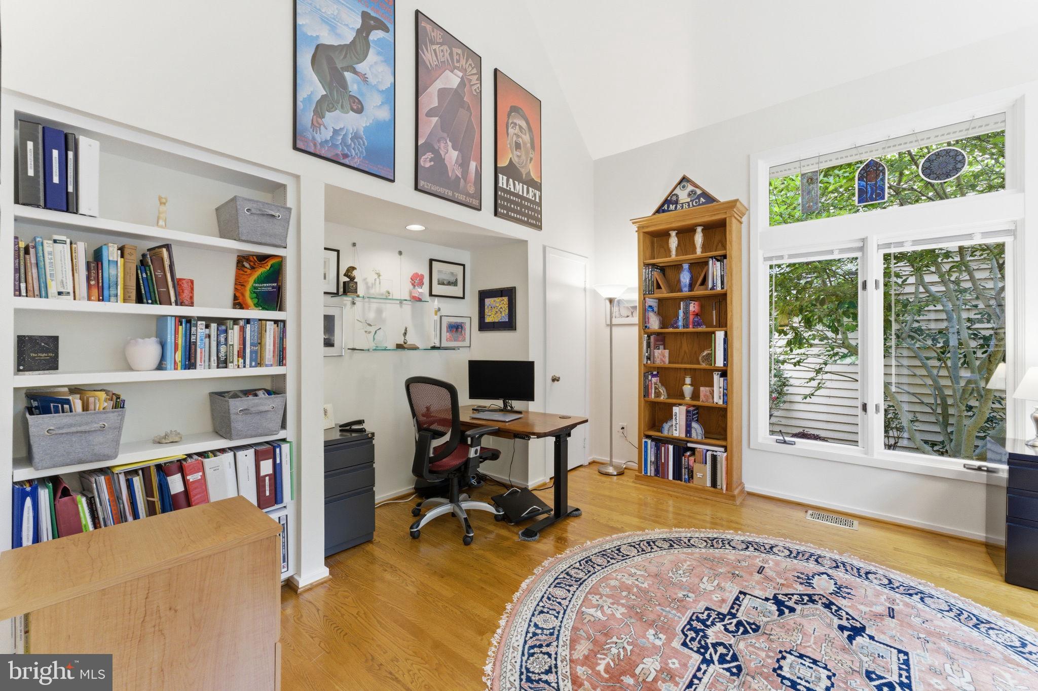 1608 Woodstock Lane Reston, VA 20194 - Photo 21 of 76 Office or additional bedroom