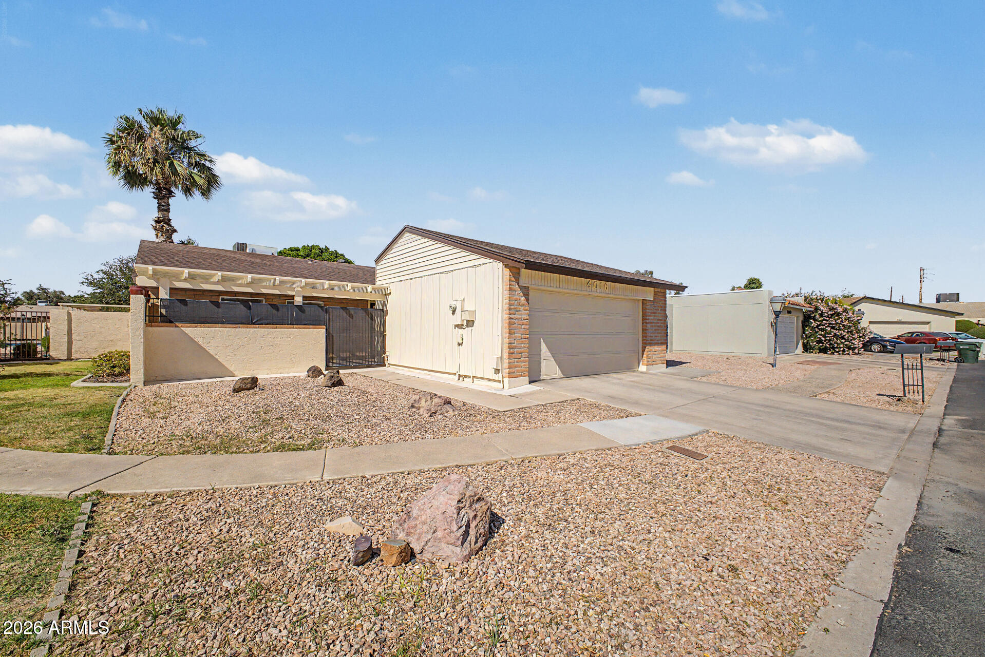 4016 West Royal Palm Road Phoenix, AZ 85051 - Photo 5 of 44