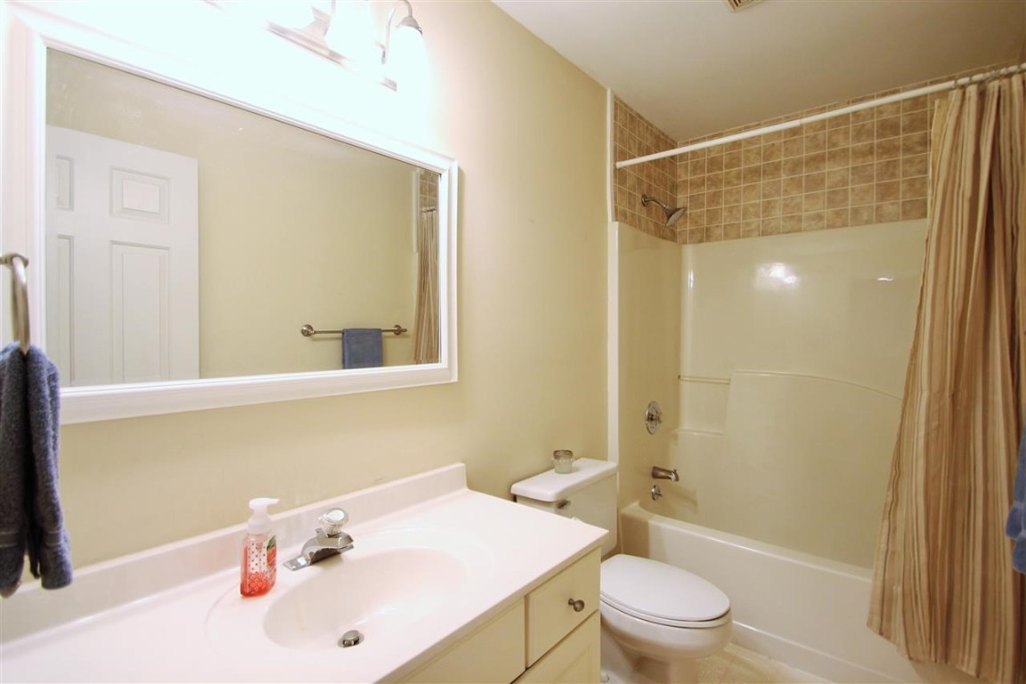 15058 Beacon Ridge Drive Seneca, SC 29678 - Photo 13 of 16 Gallery Image 13