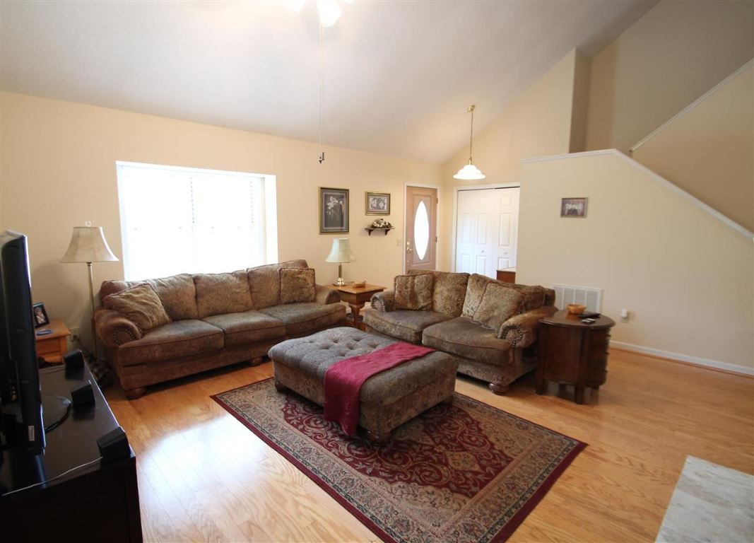 15058 Beacon Ridge Drive Seneca, SC 29678 - Photo 3 of 16 Gallery Image 3