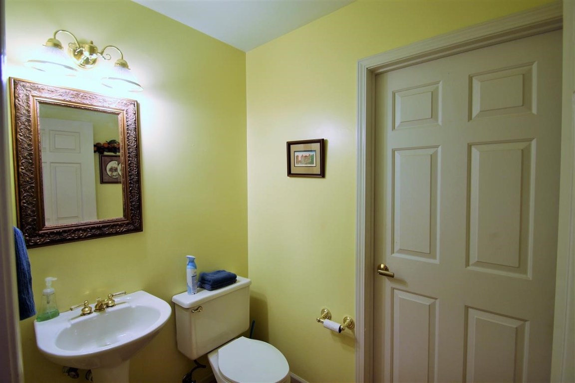 15058 Beacon Ridge Drive Seneca, SC 29678 - Photo 7 of 16 Gallery Image 7