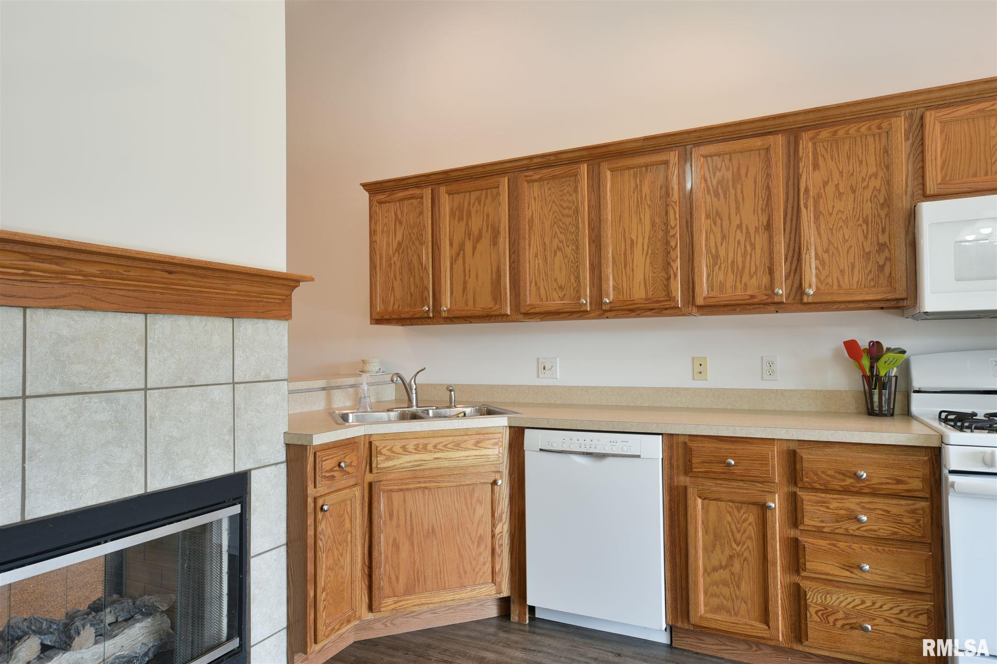 6322 Hayley Court Springfield, IL 62712 - Photo 11 of 32