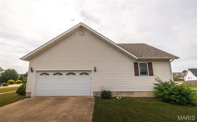 $310,000 | 20 Westwood Drive, Salem, MO 65560