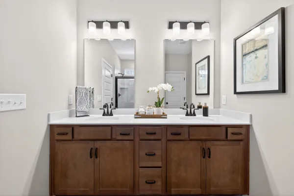 $432,205 | 8175 Harbour Chase Loop, Ooltewah, TN 37363