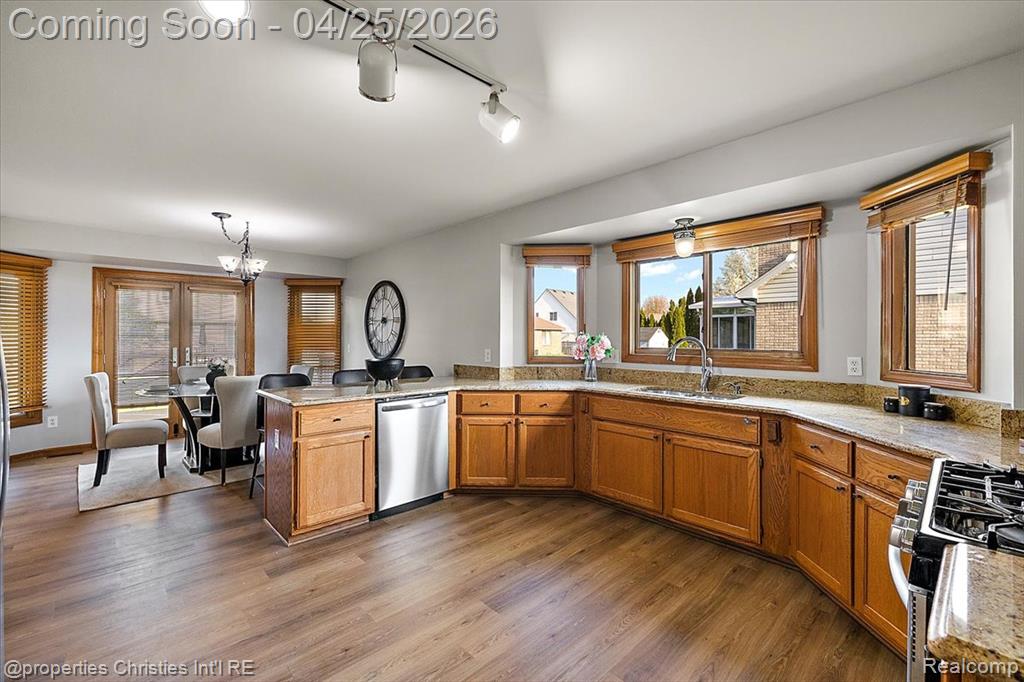 50053 Middle River Drive Macomb, MI 48044 - Photo 16 of 35