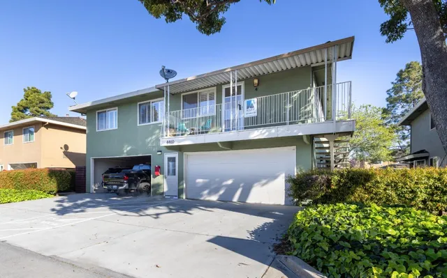 $619,000 | 4460 Diamond Street, Unit 4, Capitola, CA 95010