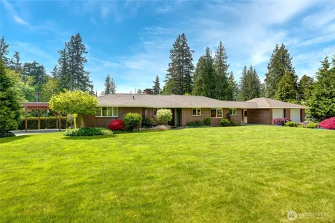 $1,285,000 | 19416 84th Avenue West, Edmonds, WA 98026
