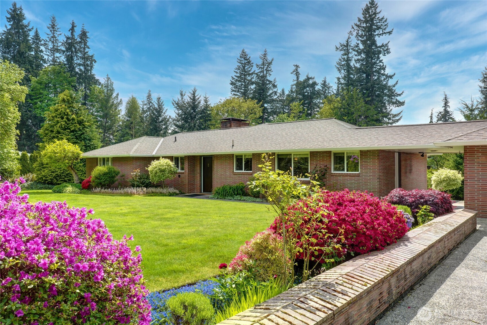 19416 84th Avenue West Edmonds, WA 98026 - Photo 2 of 36