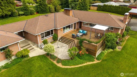 $1,285,000 | 19416 84th Avenue West, Edmonds, WA 98026