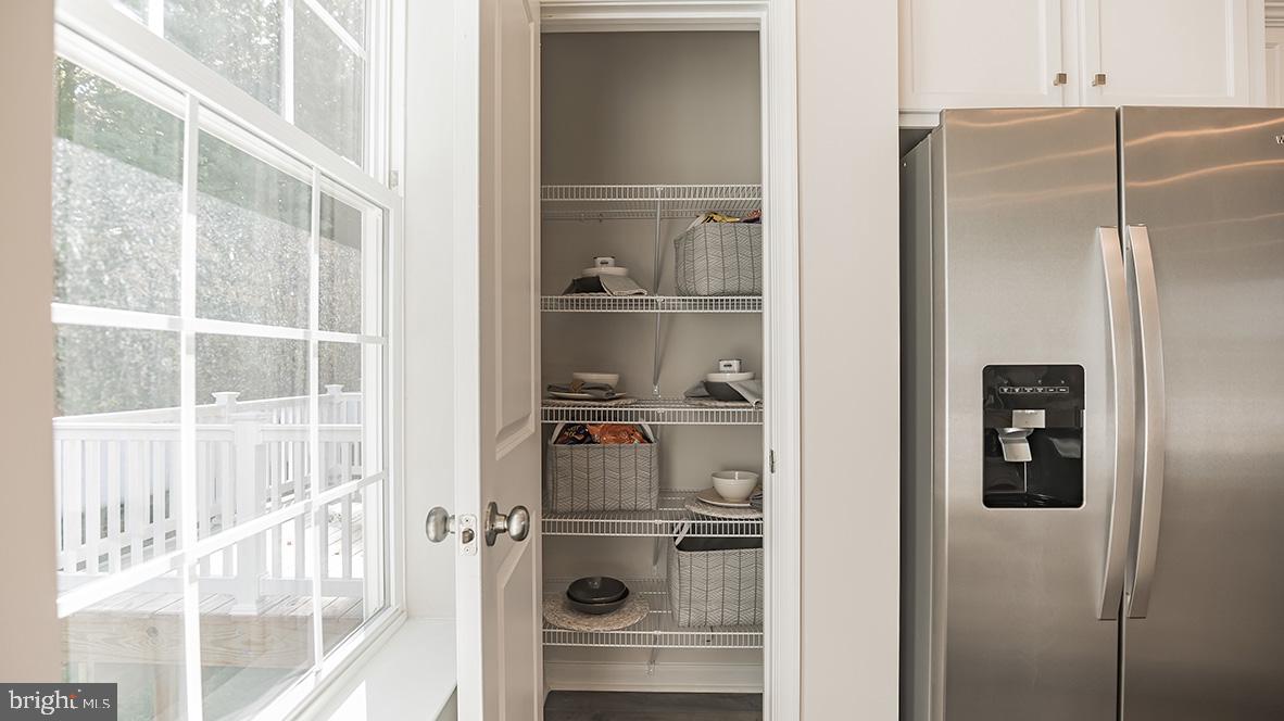 39 Stanton Rd Mount Mount Holly, NJ 08060 - Photo 7 of 31