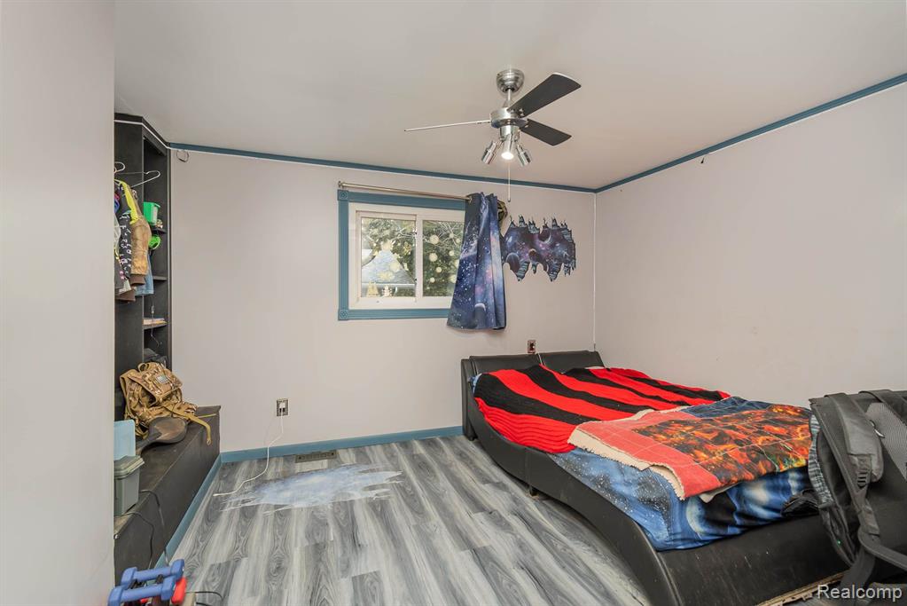 2951 South Patterson Road Midland, MI 48640 - Photo 10 of 23