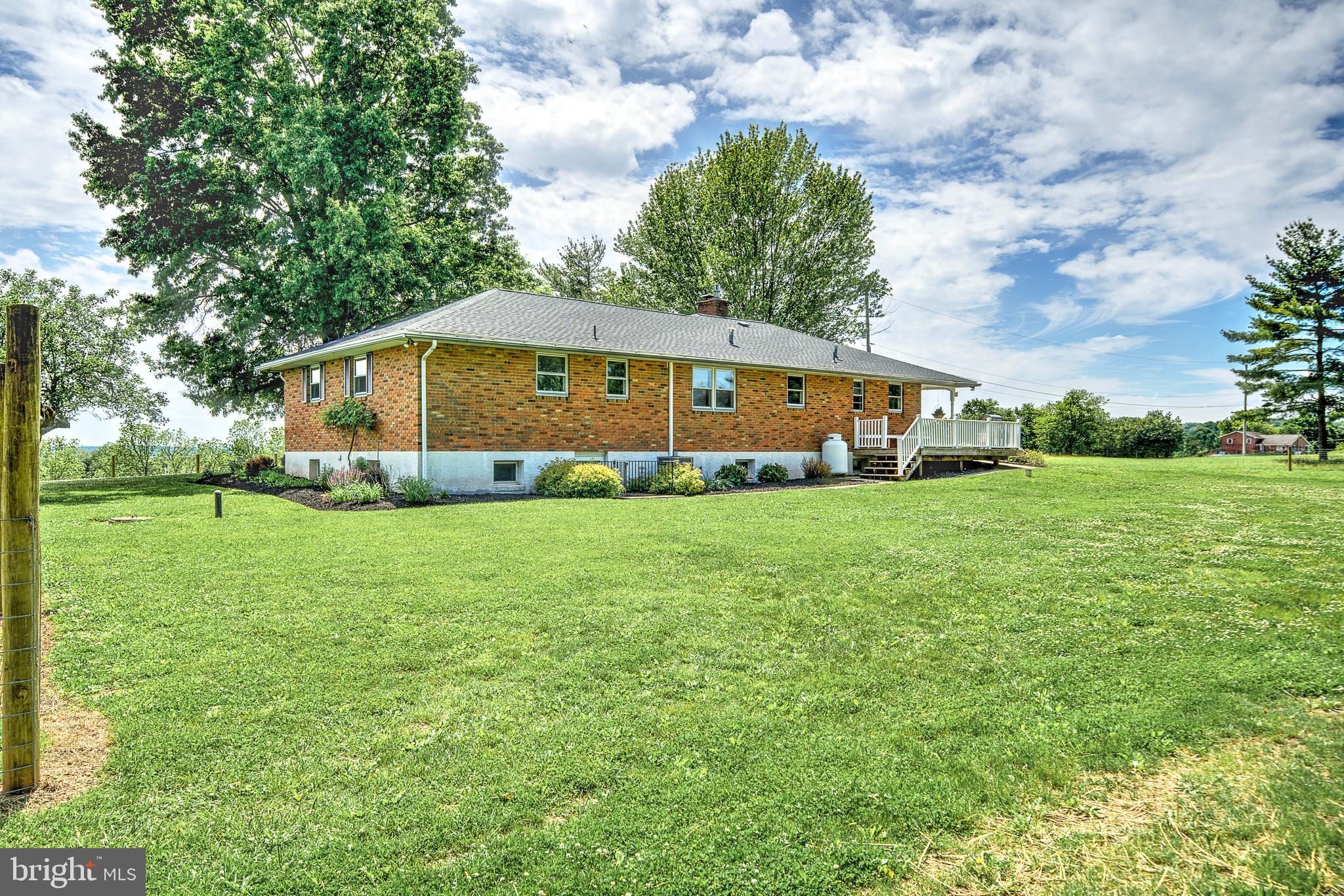 141 Green Hill Road Barto, PA 19504 - Photo 14 of 95