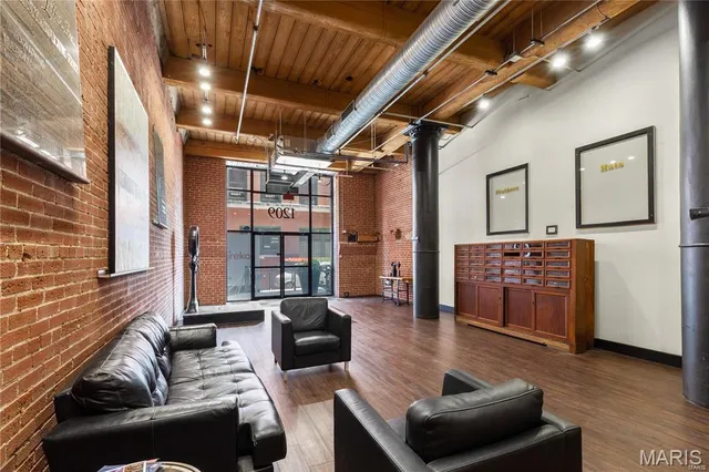 $1,895 | 1209 Washington Avenue, Unit 818, St. Louis, MO 63103