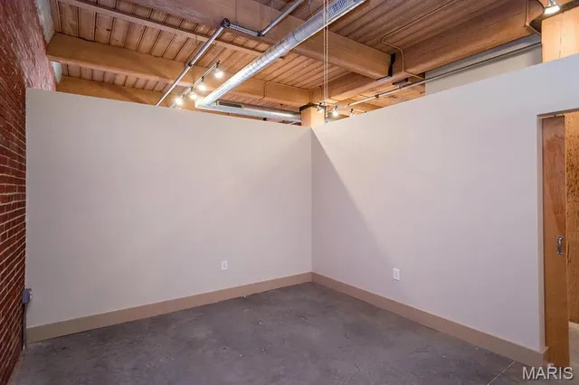 $1,895 | 1209 Washington Avenue, Unit 818, St. Louis, MO 63103