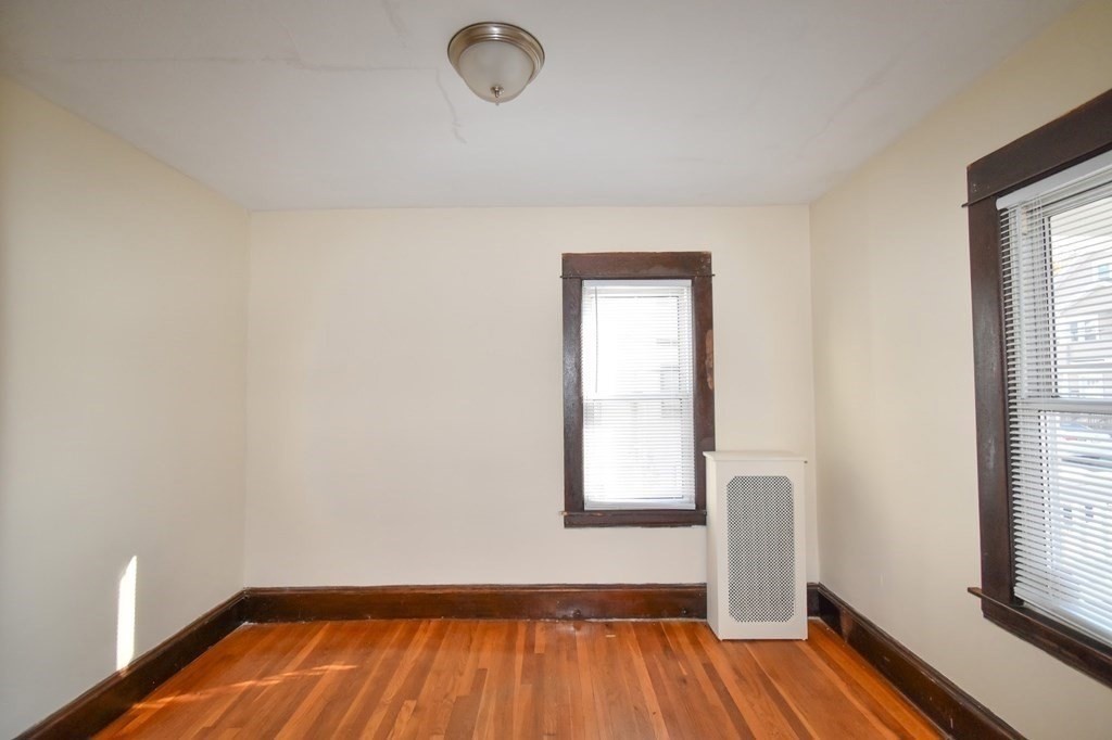 116-118 Johnson Street Springfield, MA 01108 - Photo 13 of 32