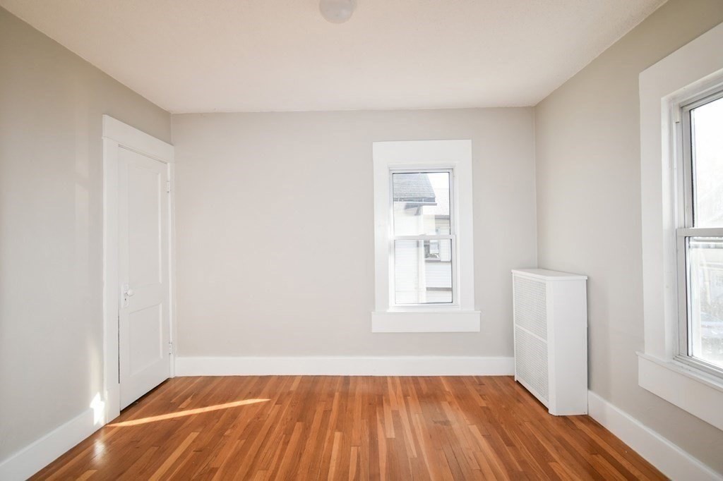 116-118 Johnson Street Springfield, MA 01108 - Photo 23 of 32
