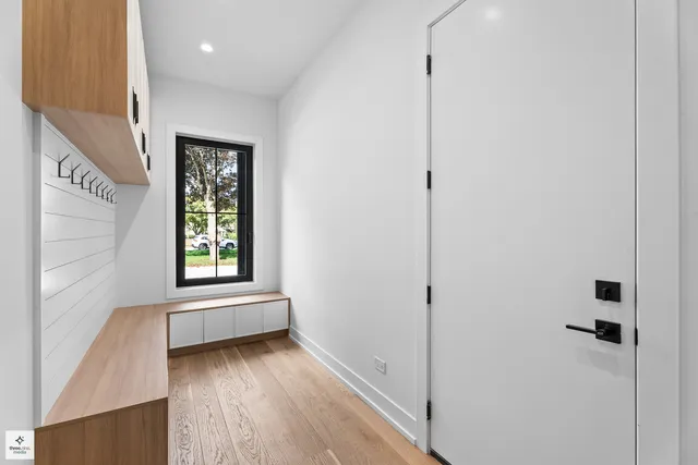 $2,849,000 | 3005 Highland Road, Northbrook, IL 60062