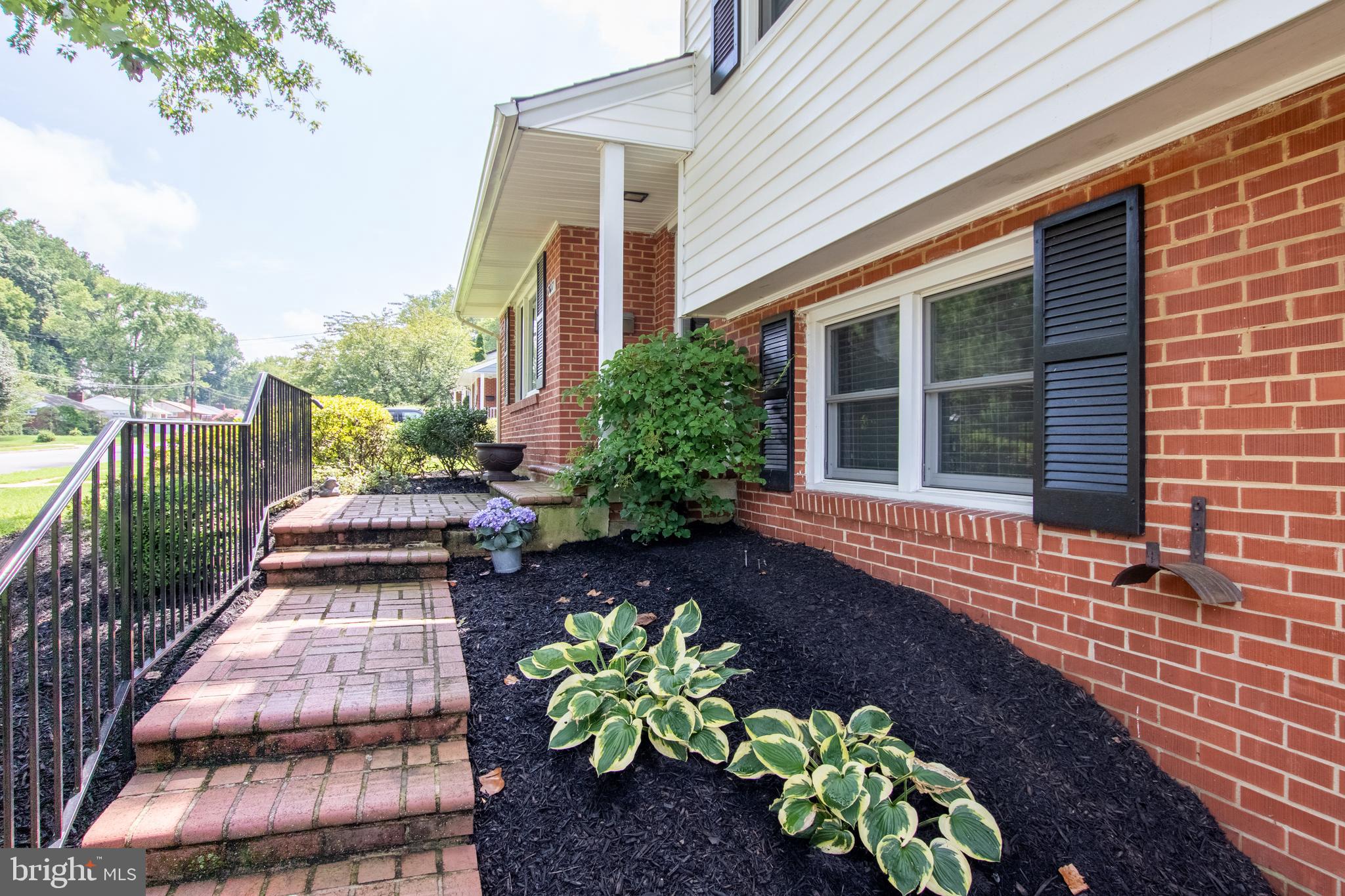 7617 Elgar Street Springfield, VA 22151 - Photo 35 of 44 Gallery Image 35