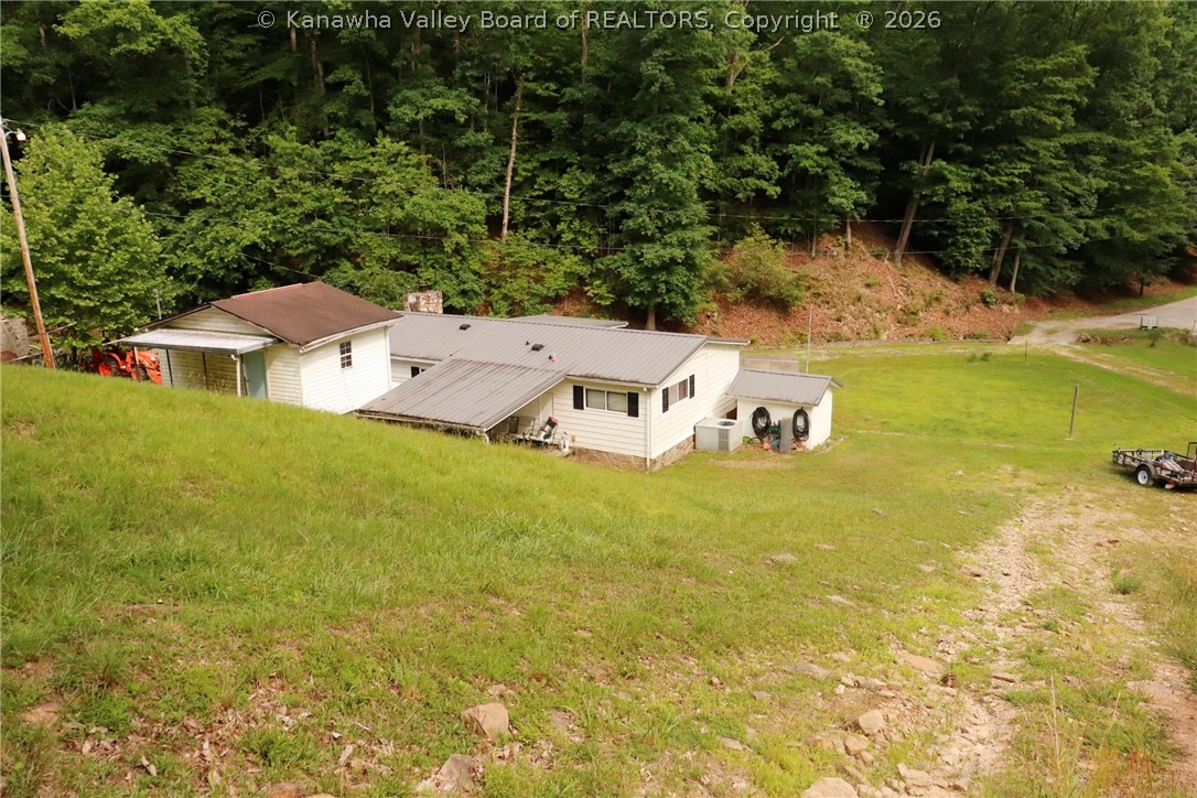 1849 Three Mile Road Elkview, WV 25071 - Photo 5 of 47 Gallery Image 5