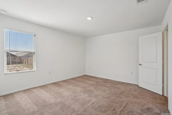 $210,000 | 11819 Fading Way, Von Ormy, TX 78073