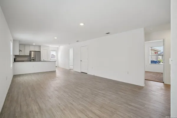 $210,000 | 11819 Fading Way, Von Ormy, TX 78073