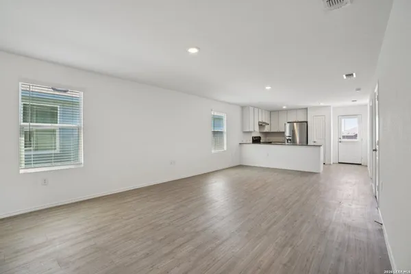 $210,000 | 11819 Fading Way, Von Ormy, TX 78073