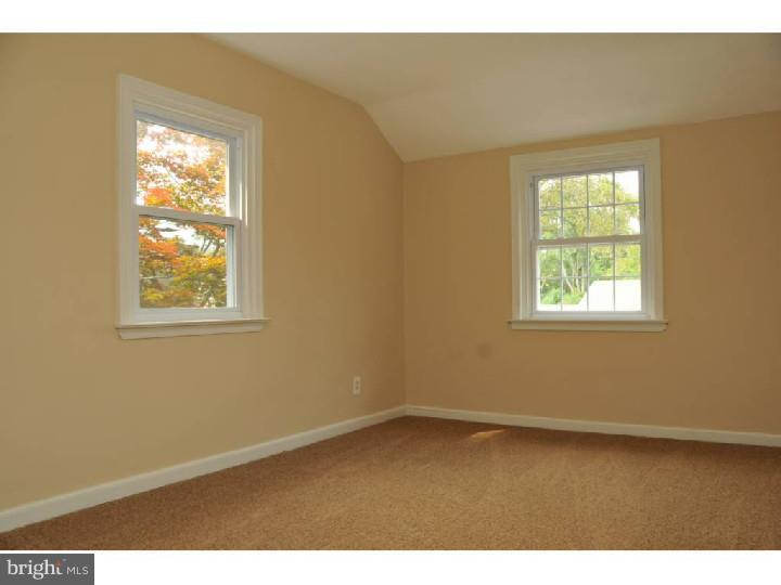 1808 Earlington Road Havertown, PA 19083 - Photo 10 of 13
