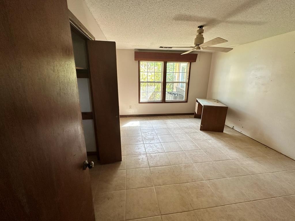 1646 Shady Grove Road Sevierville, TN 37876 - Photo 15 of 27 Gallery Image 15