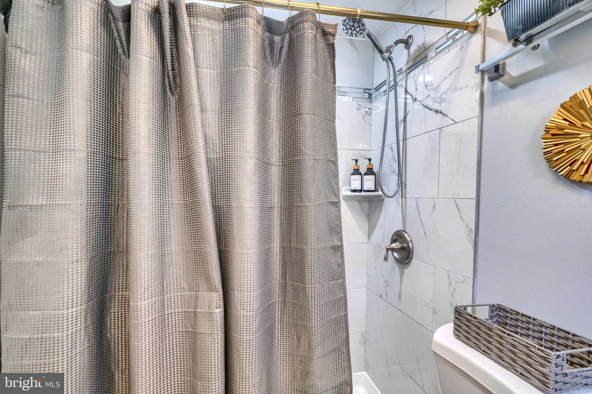 3901 Biddison Lane Baltimore, MD 21206 - Photo 19 of 42