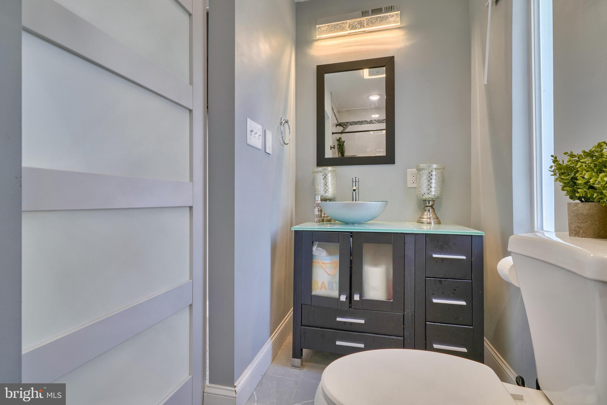 3901 Biddison Lane Baltimore, MD 21206 - Photo 27 of 42