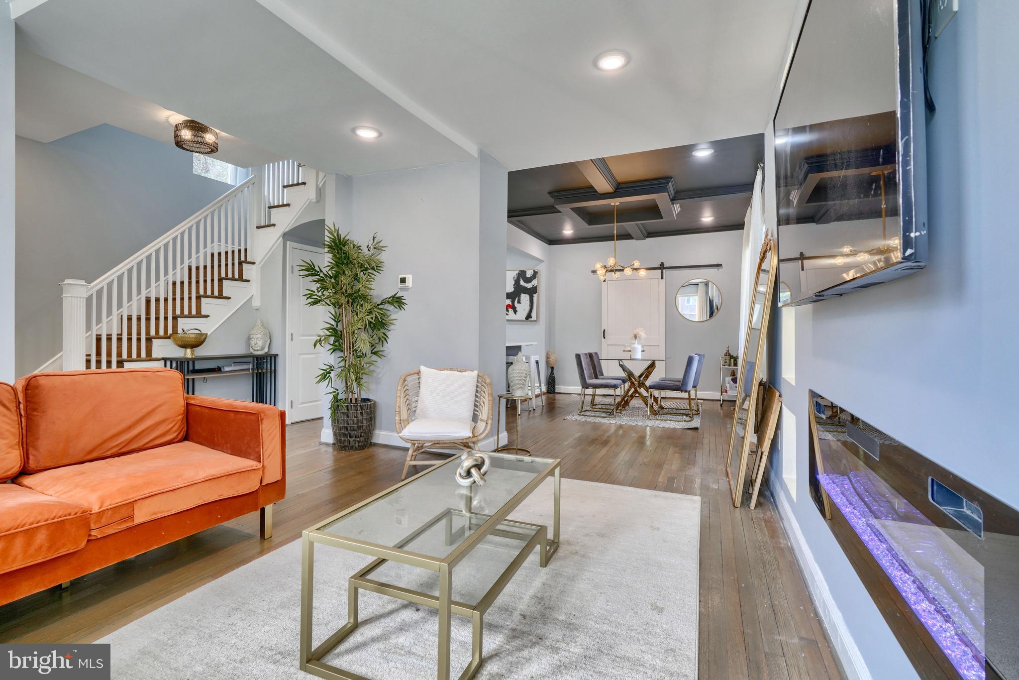 3901 Biddison Lane Baltimore, MD 21206 - Photo 6 of 42