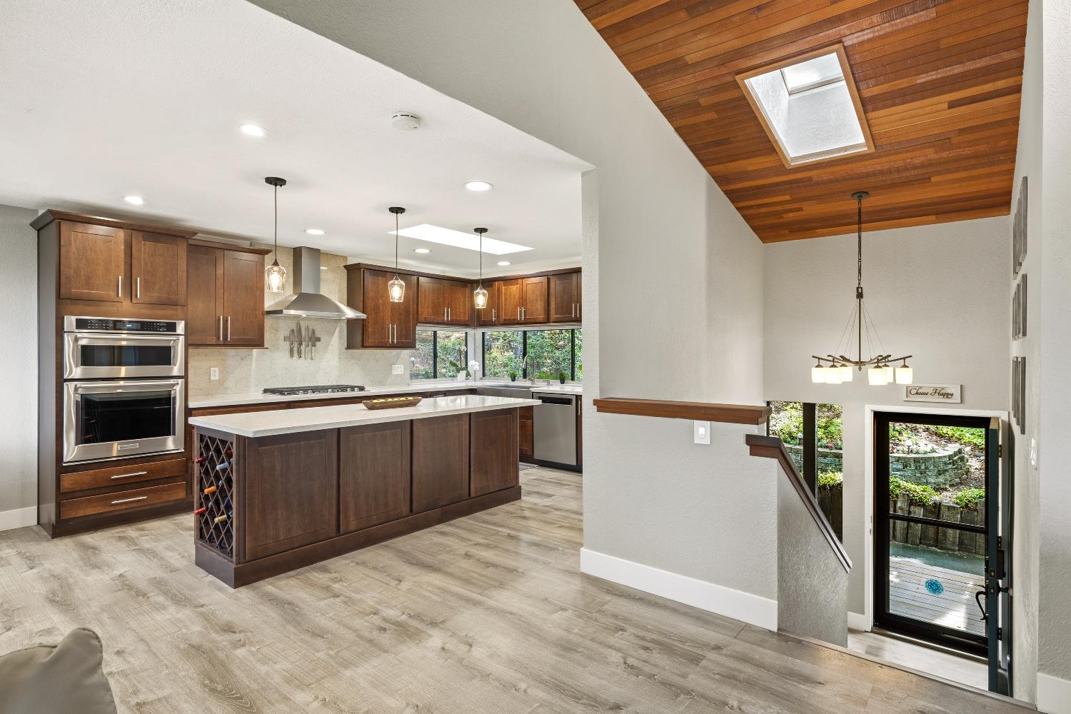 455 Westlake Road Auburn, CA 95602 - Photo 6 of 63