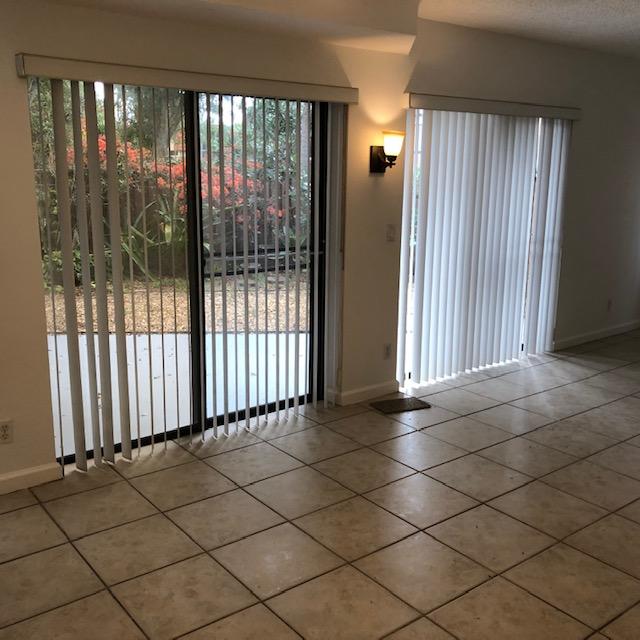 8177 Thames Boulevard, Unit D Boca Raton, FL 33433 - Photo 11 of 18 living area view